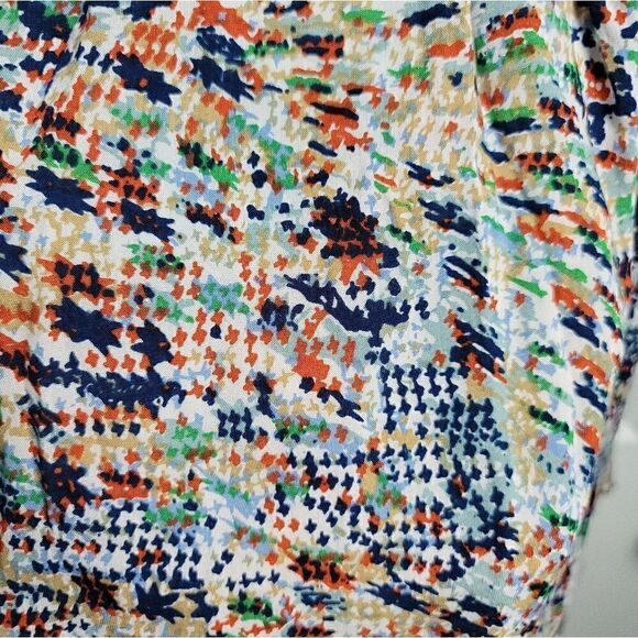 HAZEL Flowy Tank Top  - Picture 3 of 11